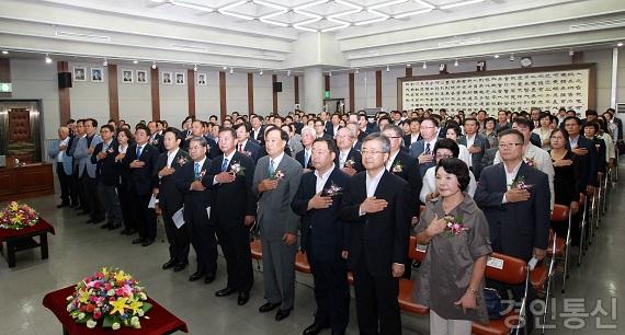 사본 -2015.9.8.제59주년 경기도의회 개원 기념식 (9).jpg