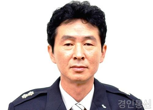 22 오산소방서 방호구조팀장(지방소방경 원동욱).jpg