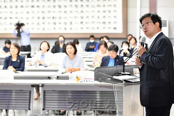 염태영 시장, “지방분권, 성평등은 민주주의의 핵심가치” 2.jpg