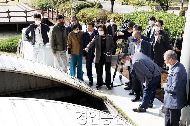 20211018_수원시의회 도시환경위원회, 공공하수처리시설 현장 방문.jpg