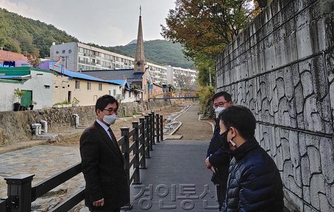 (보도자료)안양시의회, 수암천 공사 현장 점검.jpg