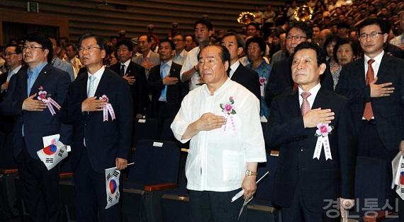 2271주년 광복절 경축식2).jpg