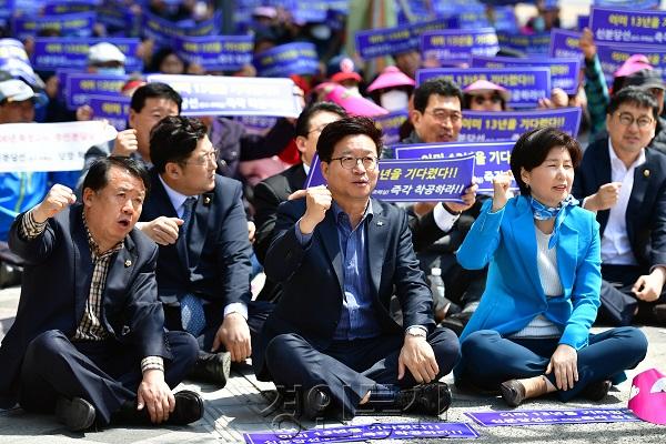 22염태영 시장, “신분당선 연장 예타 통과 확정되는 순간까지 모든 행정력 집중하겠다2.jpg