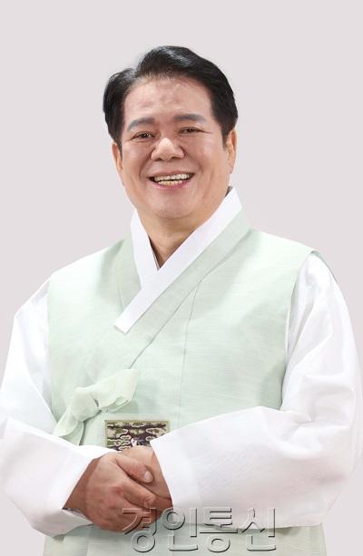 최대호 시장 한복 프로필.jpg